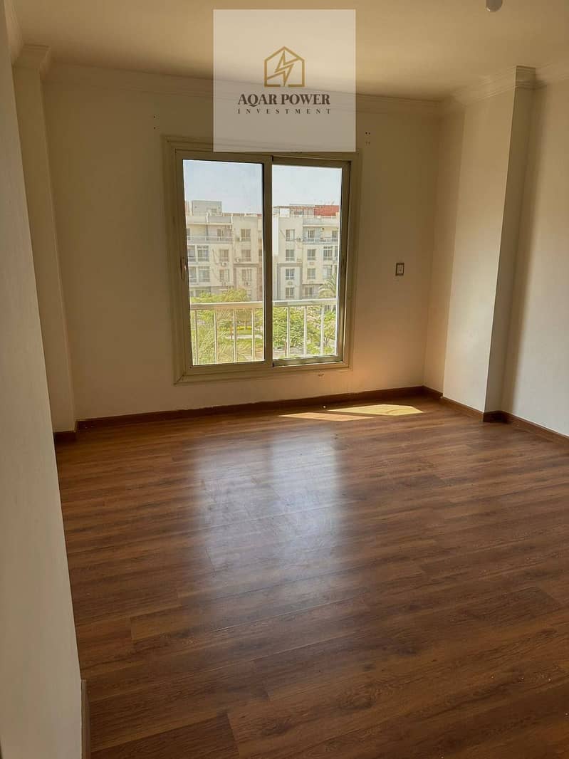 4 462261452_477937758560678_9043358868331013677_n. jpg