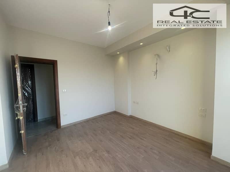 3 WhatsApp Image 2025-11-03 at 6.25. 55 PM. jpeg