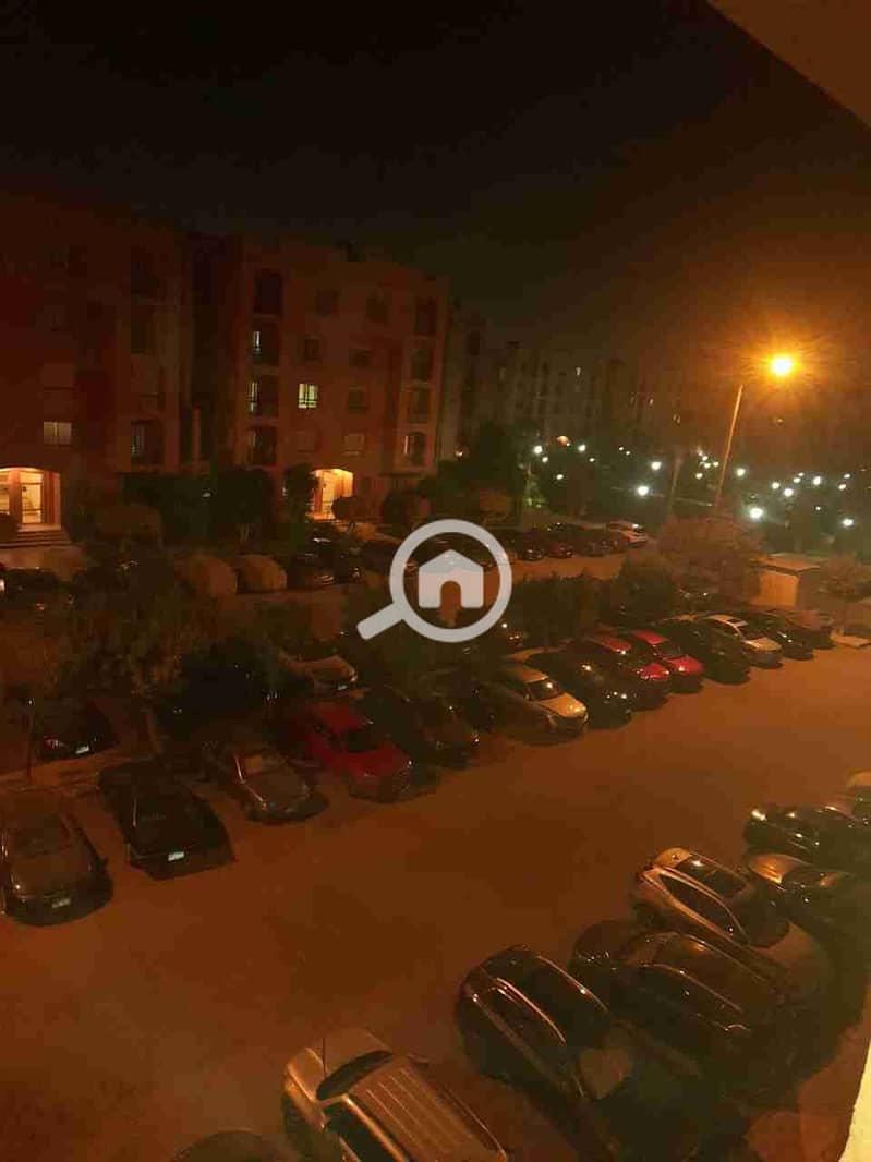 1000389790. jpg 1000389790. jpg