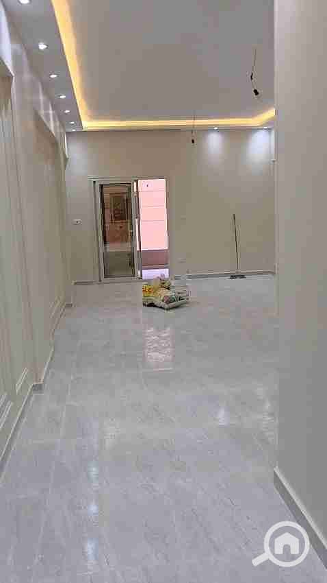 1000409870. jpg 1000409870. jpg