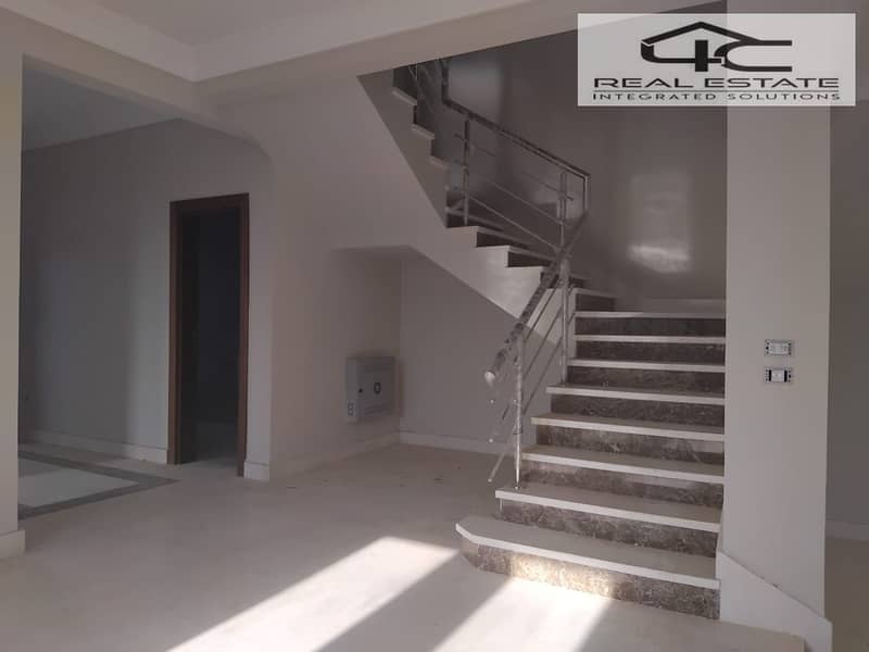 9 WhatsApp Image 2025-08-13 at 16.37. 16. jpeg