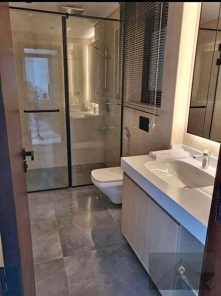 7 a0ae28e0-2d10-4cdc-95f3-a8f11931fdb4. jpg