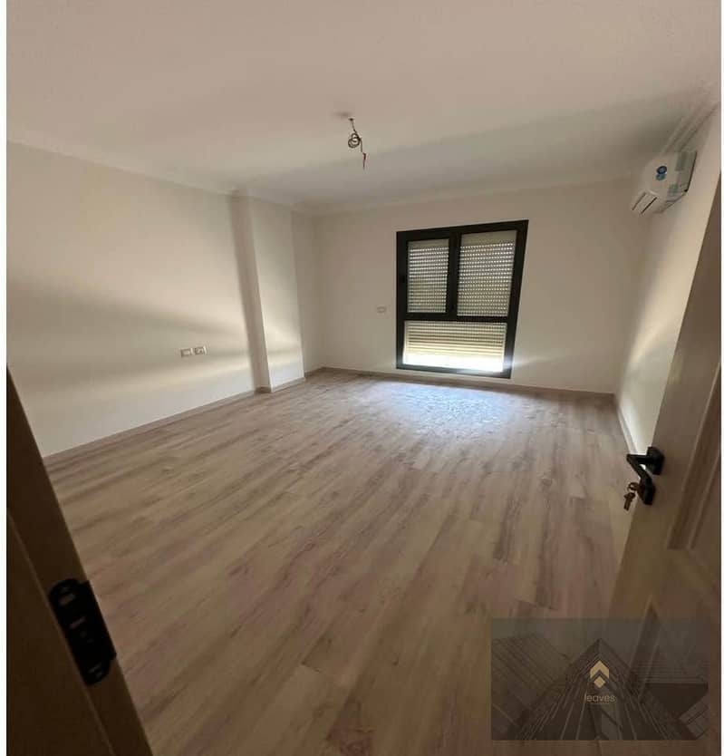 10 fbd09e8a-8498-4b0c-a7c7-21e9c15845ae. jpg