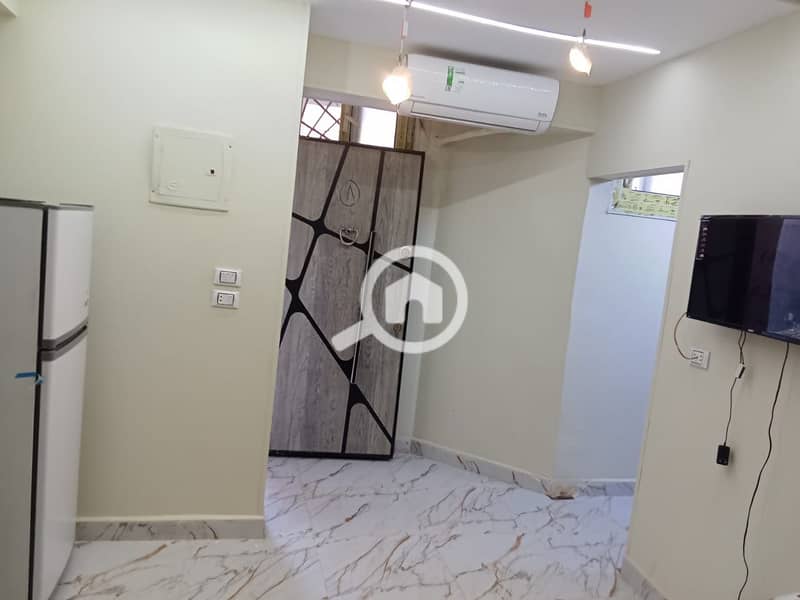 4 WhatsApp Image 2025-10-22 at 11.35. 48_7ad31525. jpg