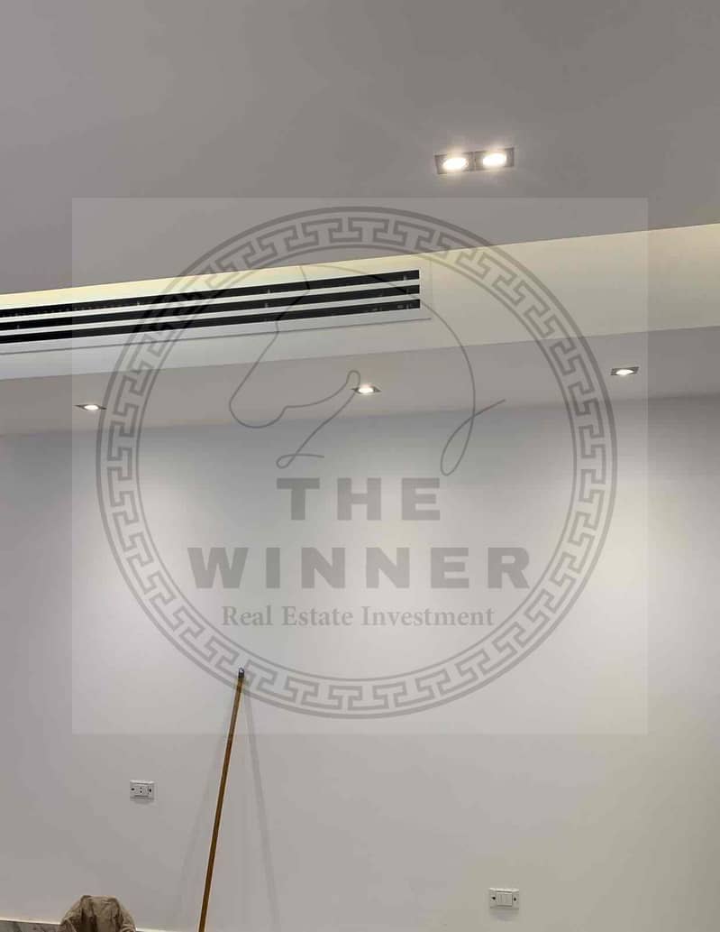 3 70af3eb2-506d-4c28-8b9d-709be3a26a1a. jpg