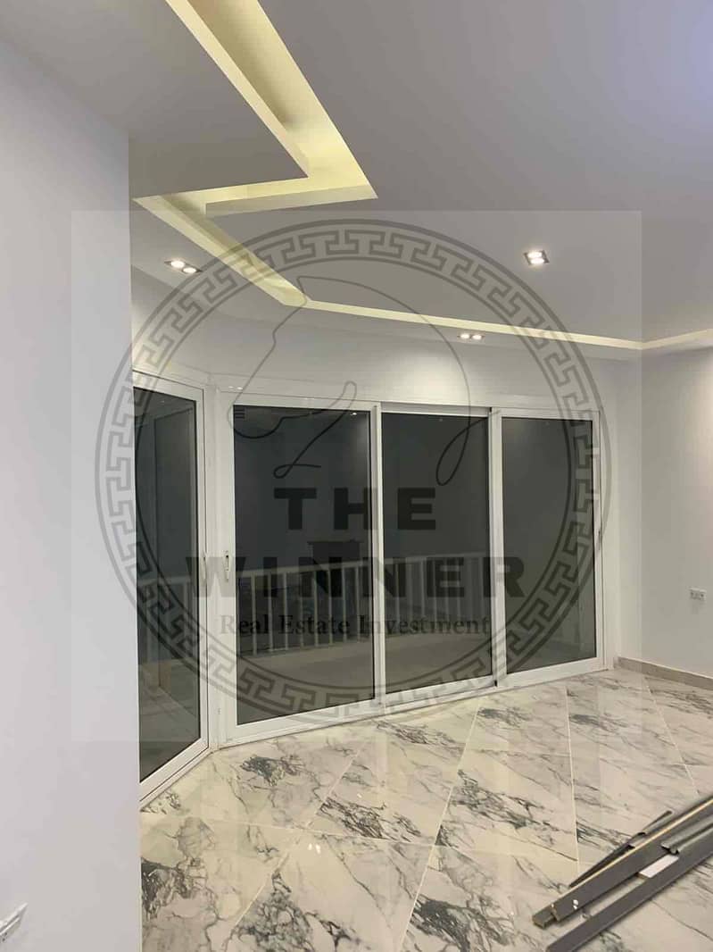 11 711b0125-8adc-4f2f-8498-5a2eec6cd3ea. jpg