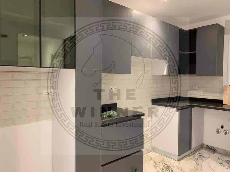 15 94c5351b-4208-4240-a38c-fed187c4b0c7. jpg