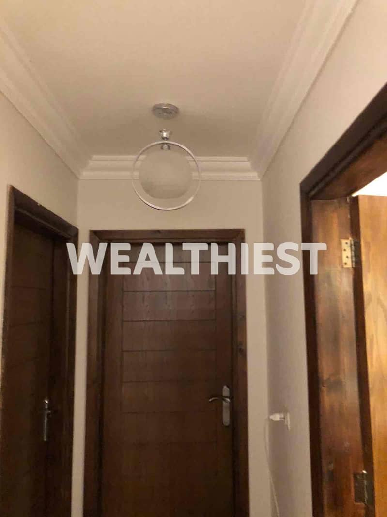 6 b981a94e-861b-47fd-a38f-06a759b4752d. jpg