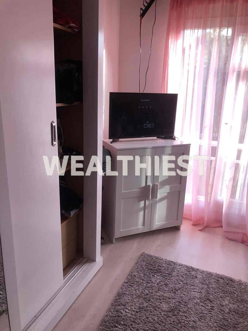 8 4bcea7d2-a126-4109-84ec-25443d62a23e. jpg