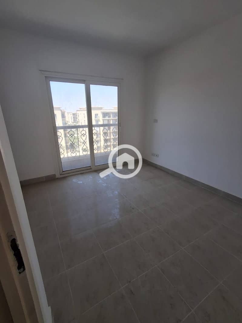 10 WhatsApp Image 2025-09-23 at 12.36. 02 PM. jpeg