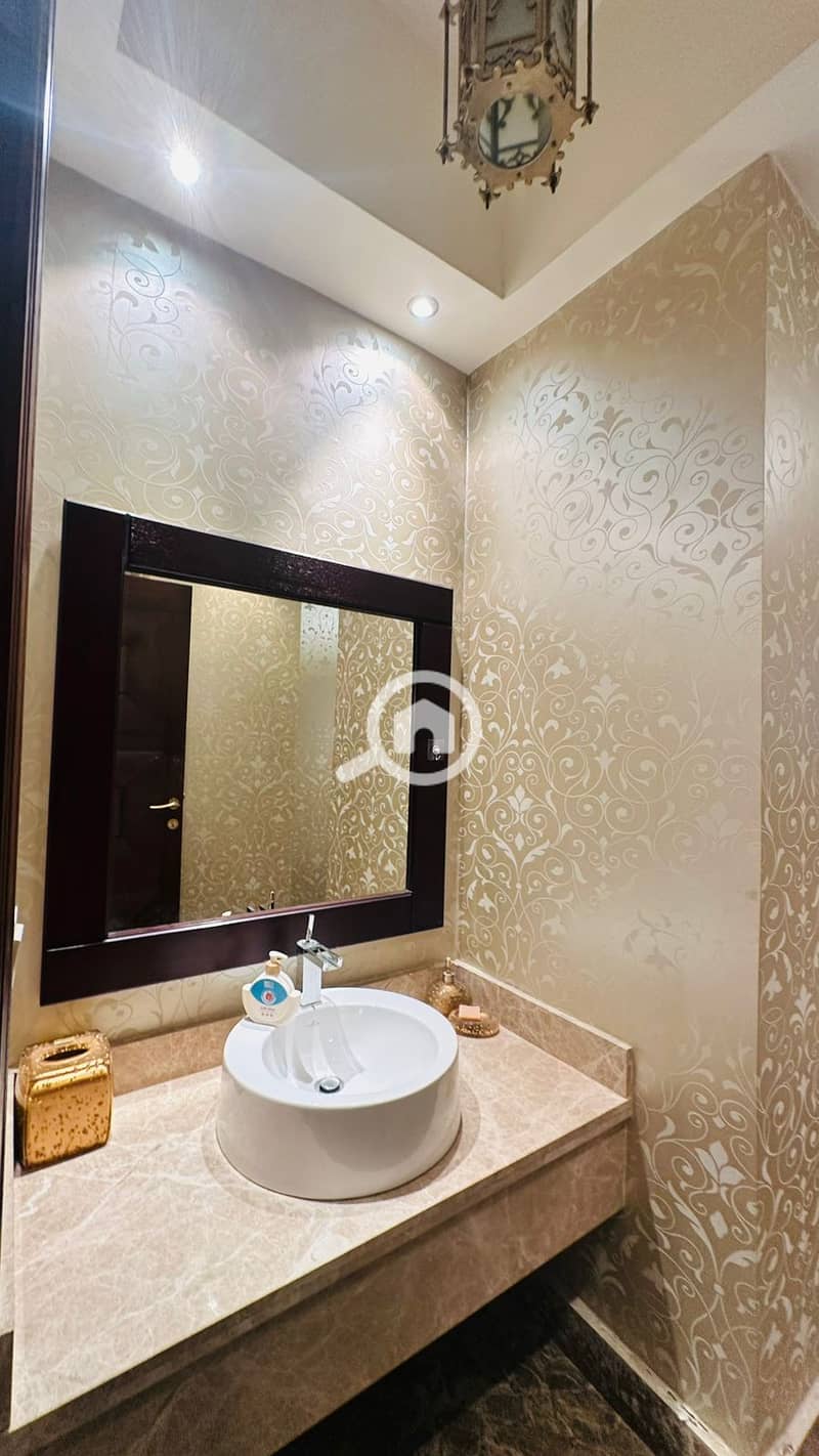 29 WhatsApp Image 2025-11-04 at 3.45. 40 PM. jpeg