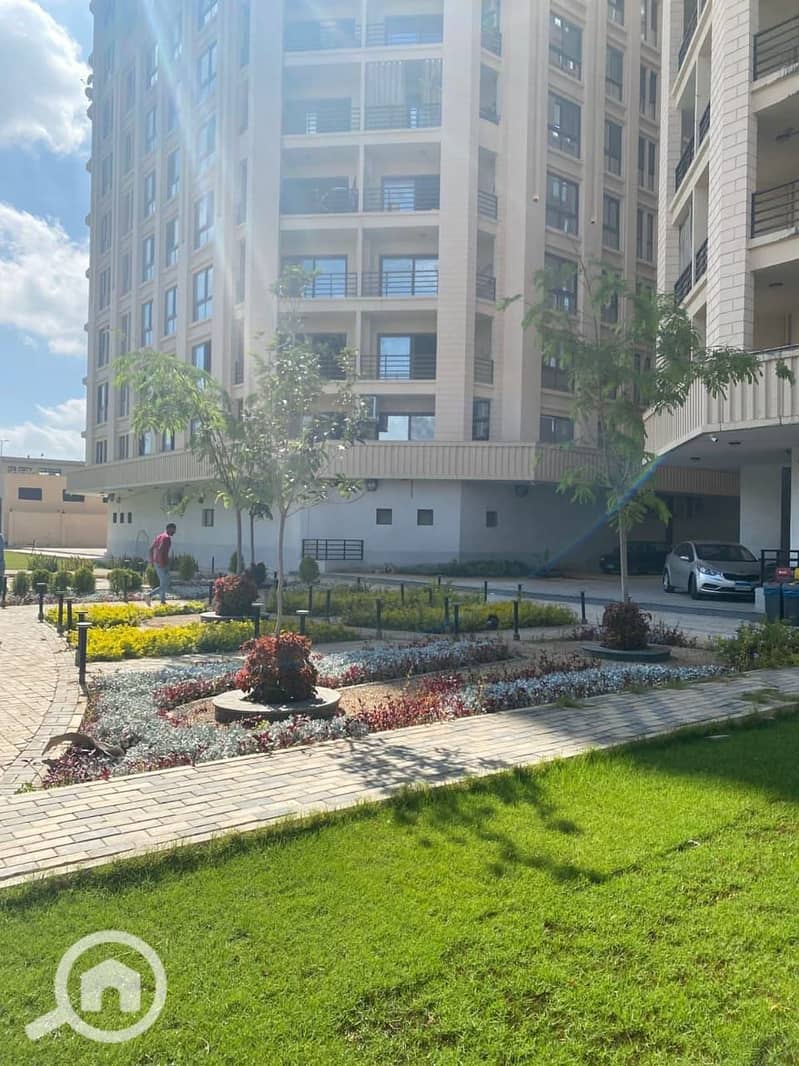 2 WhatsApp Image 2025-10-15 at 2.49. 18 PM (1). jpeg