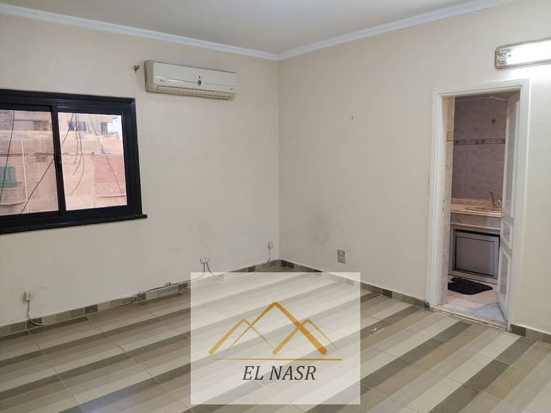 8 WhatsApp Image 2025-11-04 at 10.55. 52 AM (2). jpeg