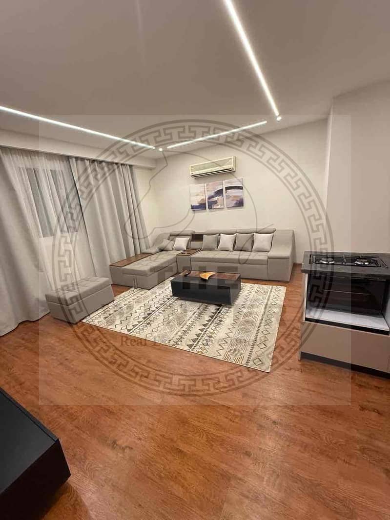 3 17097ae0-9ca6-4e12-9b01-4a8292f4c838. jpg