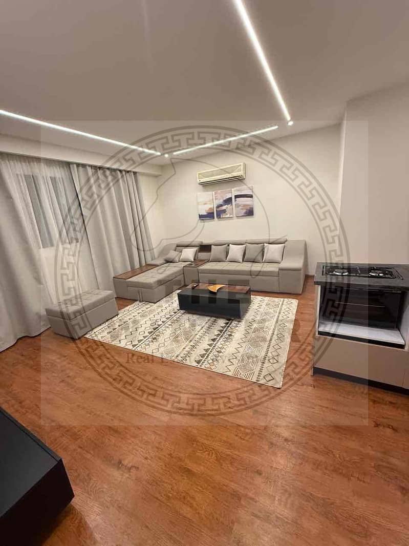 4 c1a2a42f-45a0-468e-ab8c-90564c8a5d0b. jpg