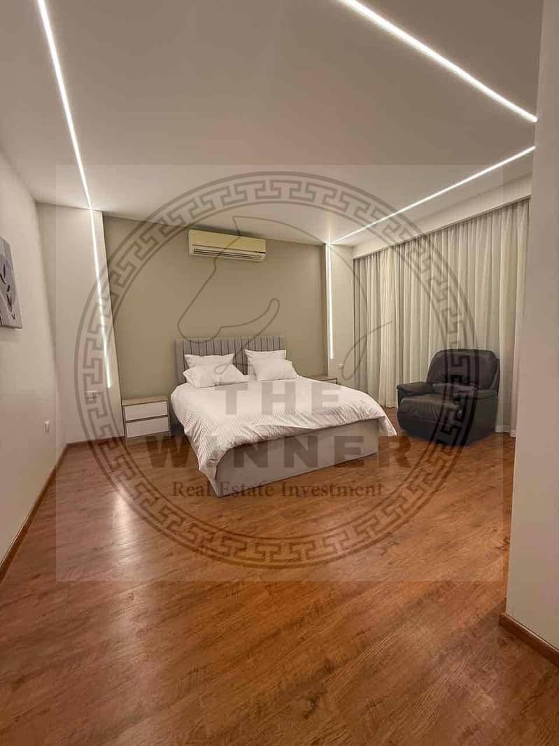 17 8714d516-59a9-4ec0-86c2-8da6d71b3fbc. jpg