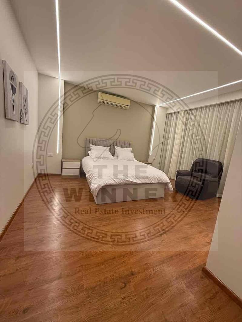 18 6599ec2d-c8d7-45ef-9a01-992167a8bfab. jpg