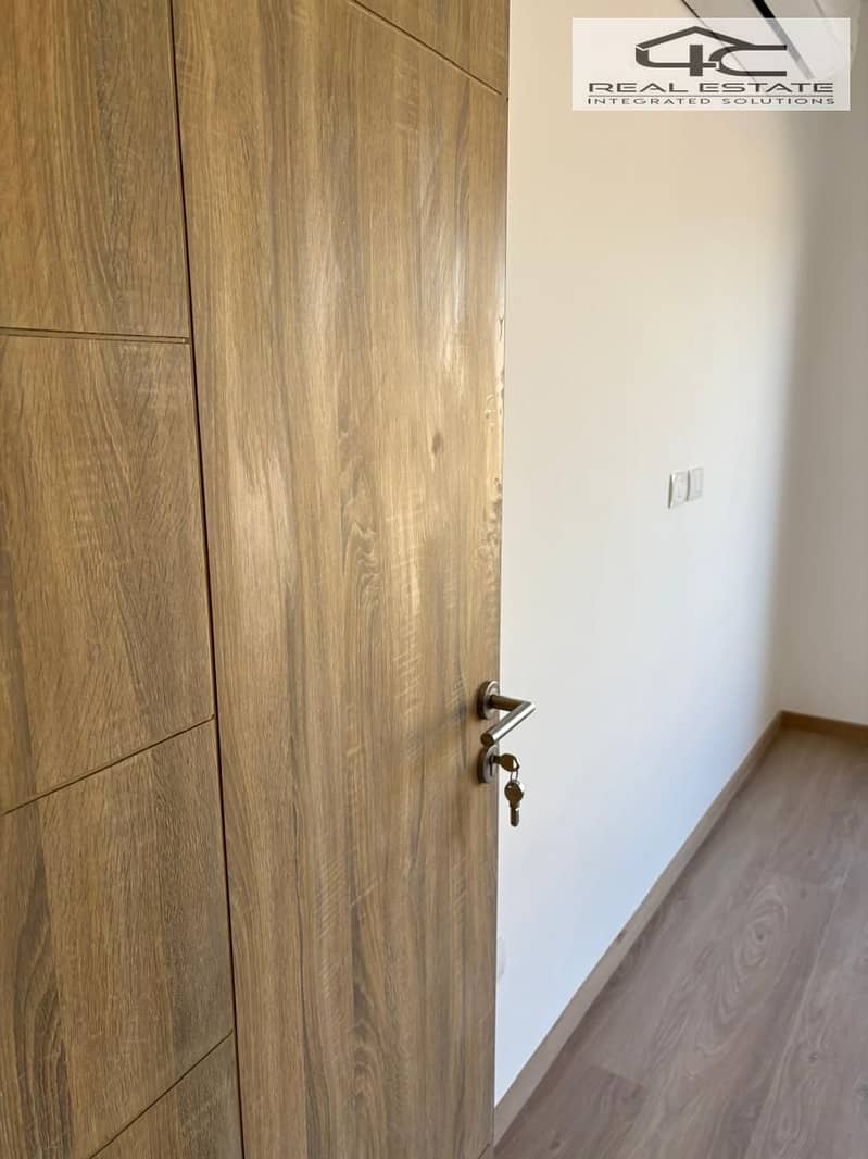 4 WhatsApp Image 2025-11-03 at 5.01. 23 PM (2). jpeg