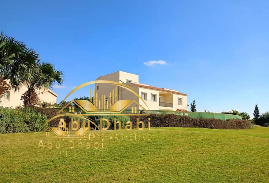 4 555939952_122163542600800390_8653414034635623236_n. jpg