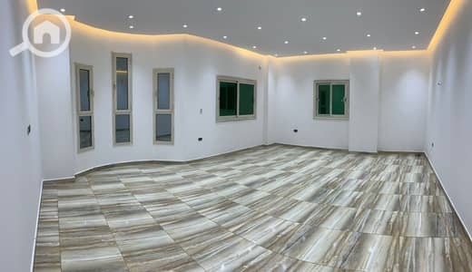 3 Bedroom Flat for Rent in New Cairo, Cairo - IMG-20251104-WA0056. jpg