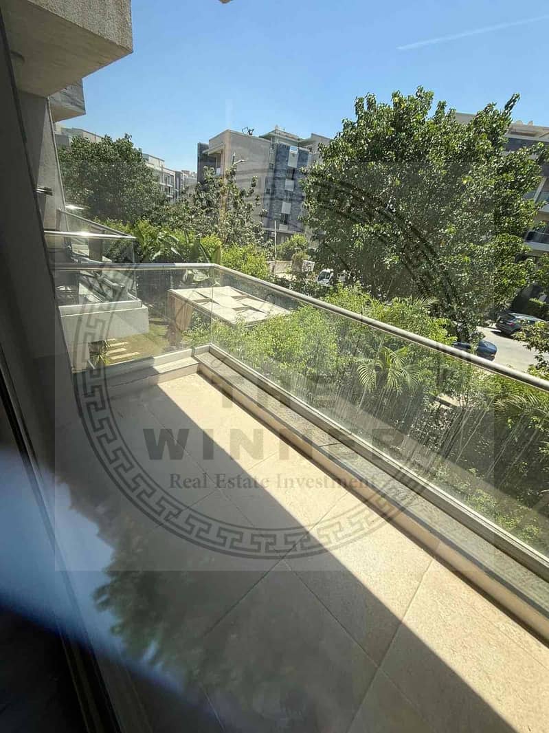 a4f1778f-bfb0-42bf-bc0c-dd350c080945. jpg