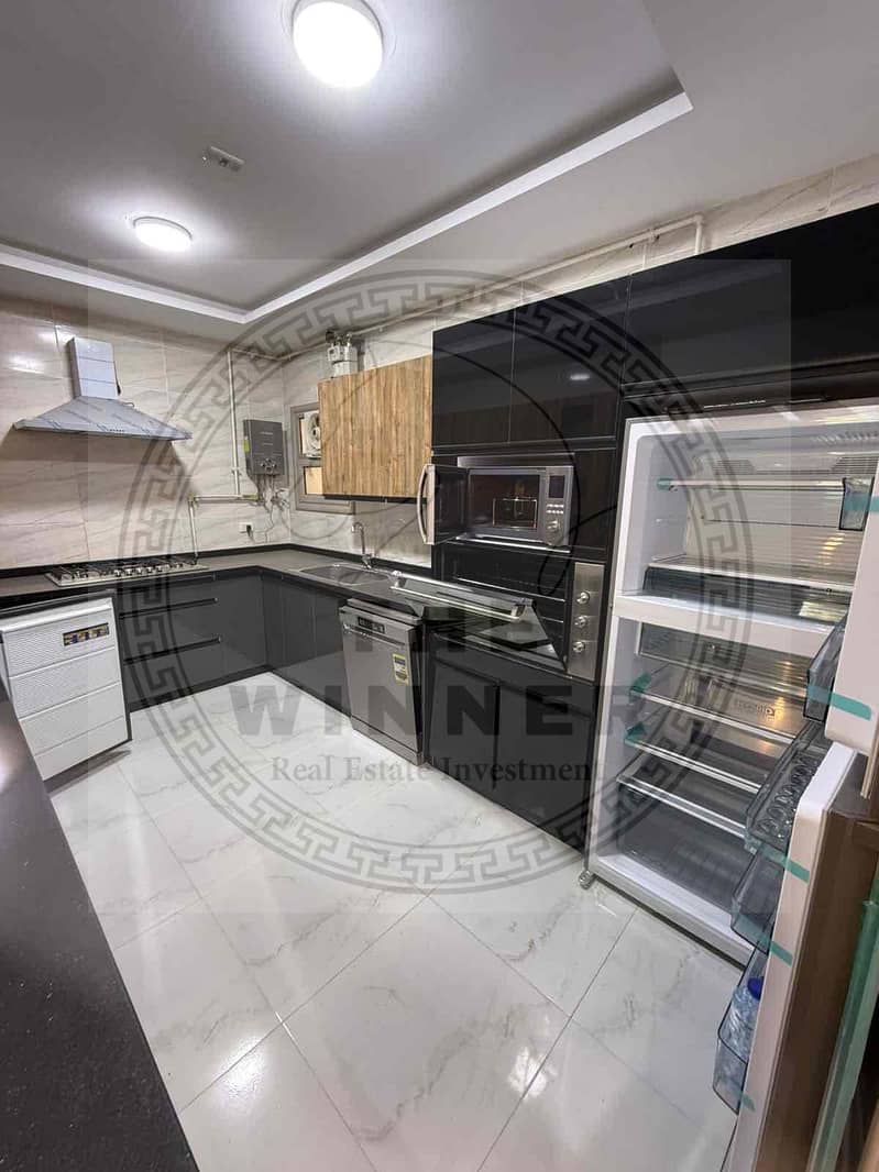 13 f55de94e-efda-4070-ab02-543ce229e470. jpg