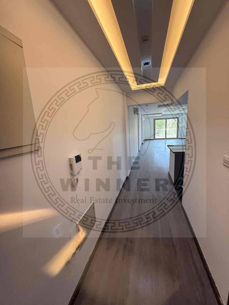 14 5655e981-0198-4e6d-b0ed-4165b2e95cba. jpg