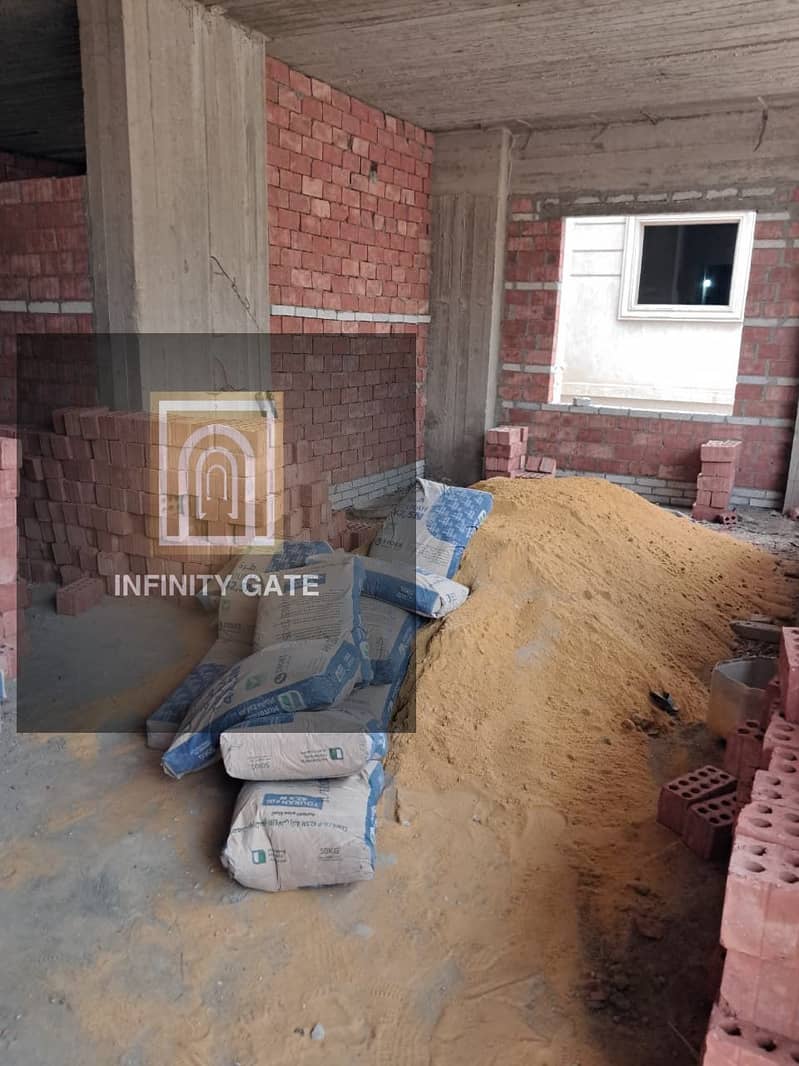 3 WhatsApp Image 2025-11-04 at 6.33. 04 PM. jpeg