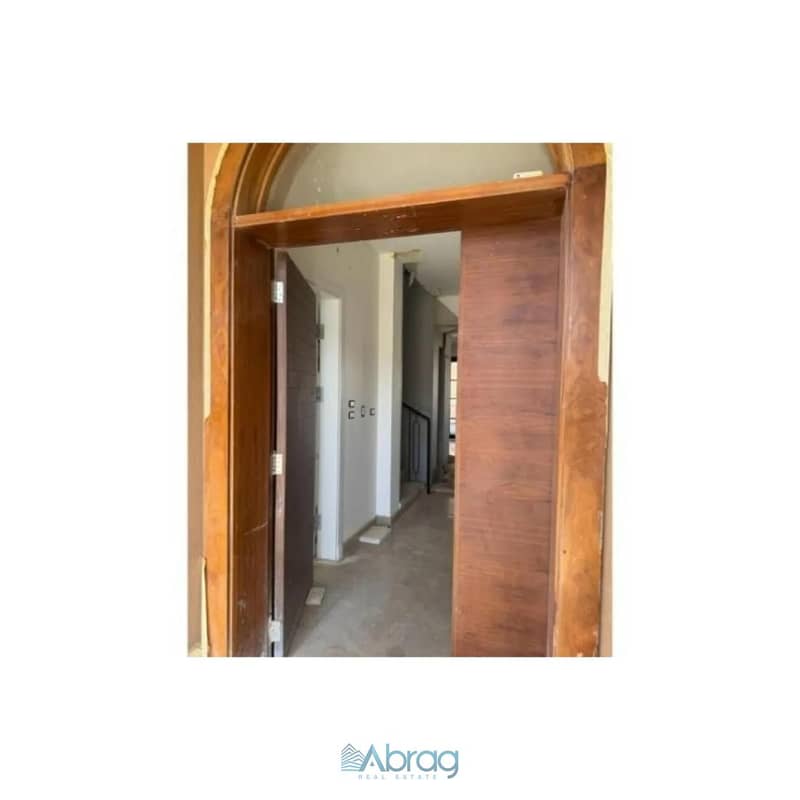 7 8123151-7b93do. jpg