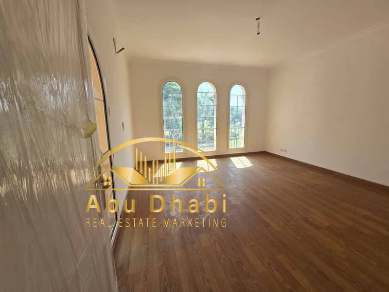 4 542756107_765780579532174_5753776021589609727_n. jpg