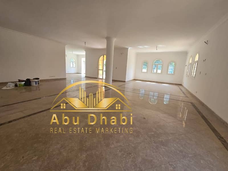 6 542756770_765780492865516_4389890264497672987_n. jpg