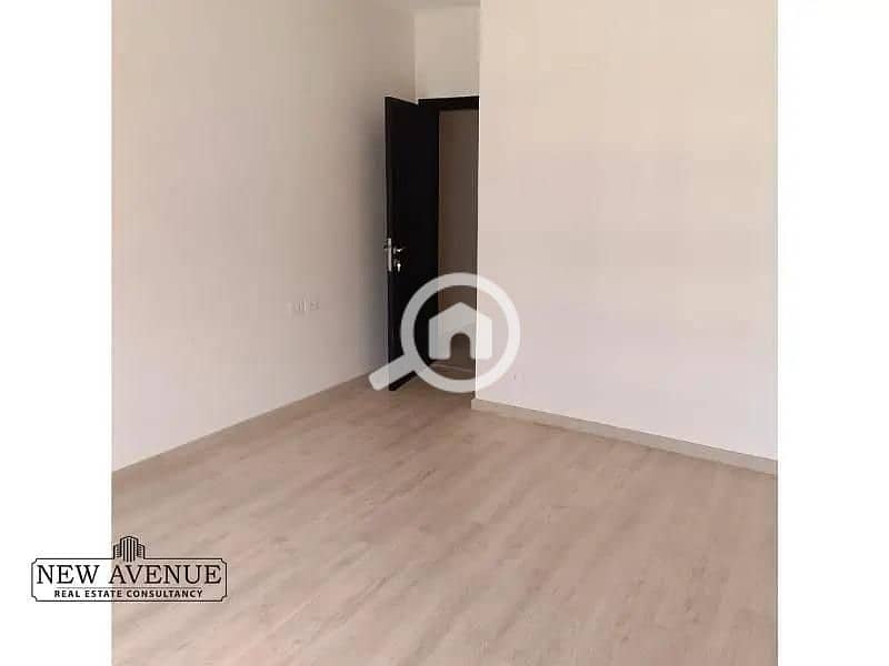 6 WhatsApp Image 2025-11-03 at 1.30. 35 PM (2). jpeg