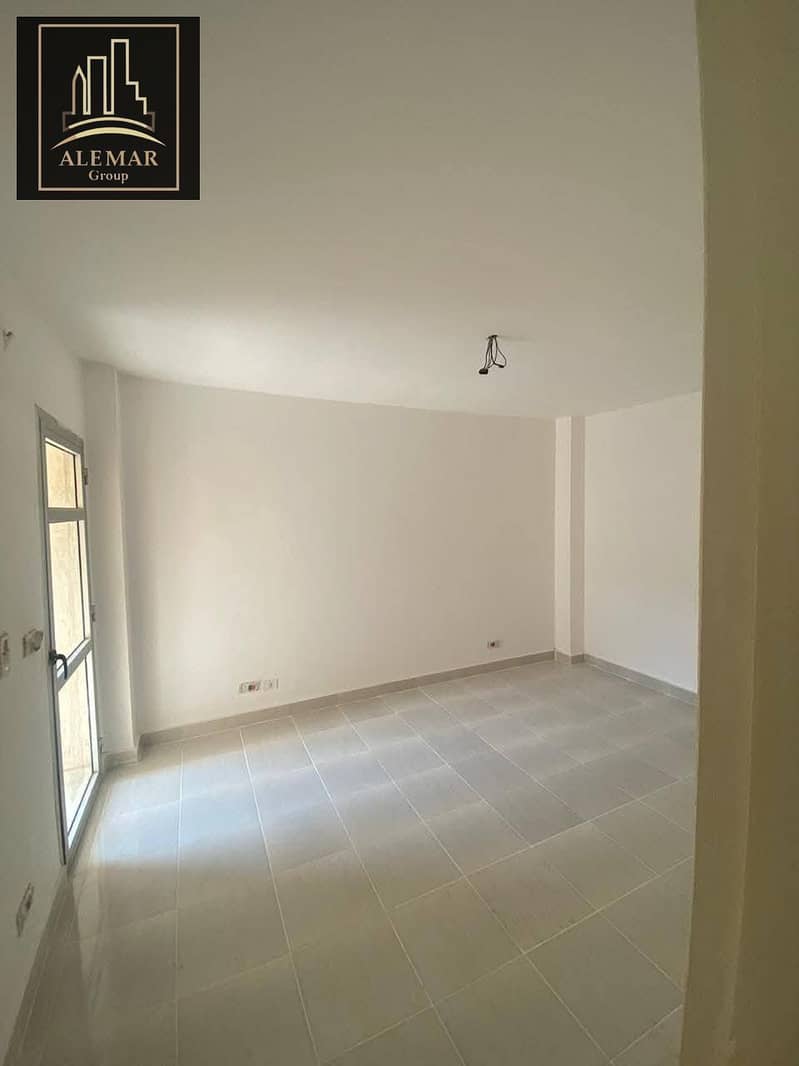 4 556918785_122199220100502265_8304950634655960716_n. jpg