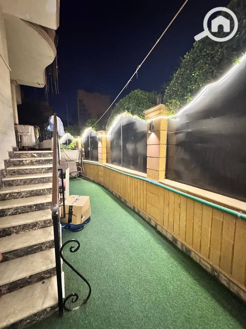 e67682d3-7a2b-4908-b435-d265e2d0a803. jpg e67682d3-7a2b-4908-b435-d265e2d0a803. jpg