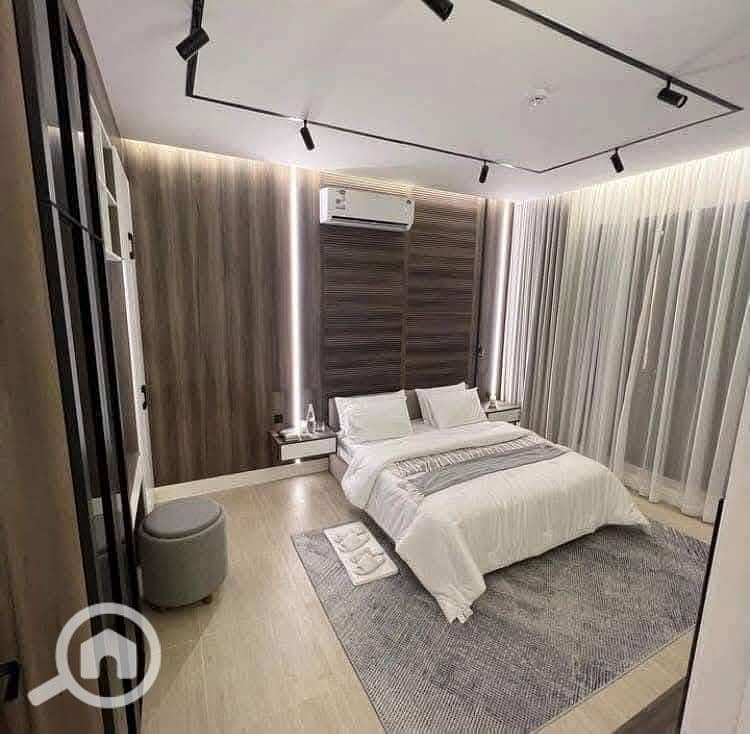 3 9a7a094c-1aeb-48f6-87ba-9f70f5543bd9. jpg