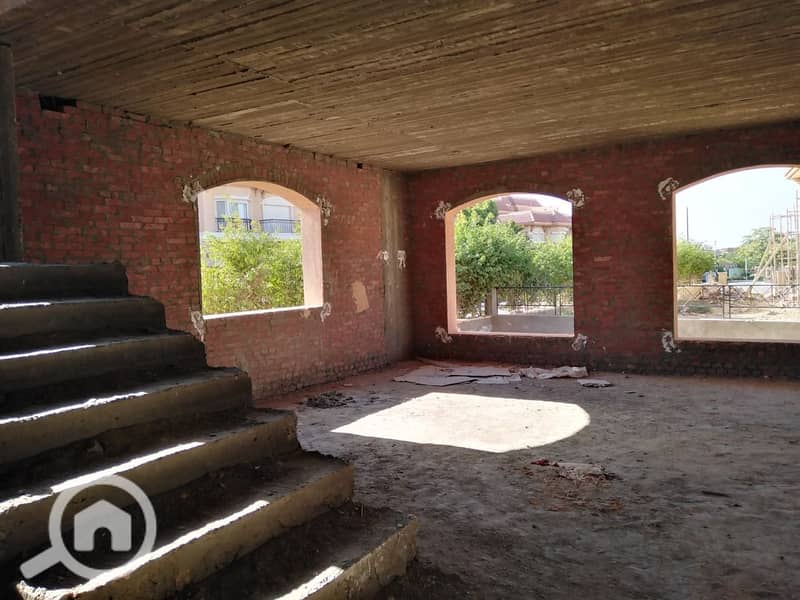 2 WhatsApp Image 2025-10-06 at 2.06. 23 PM. jpeg