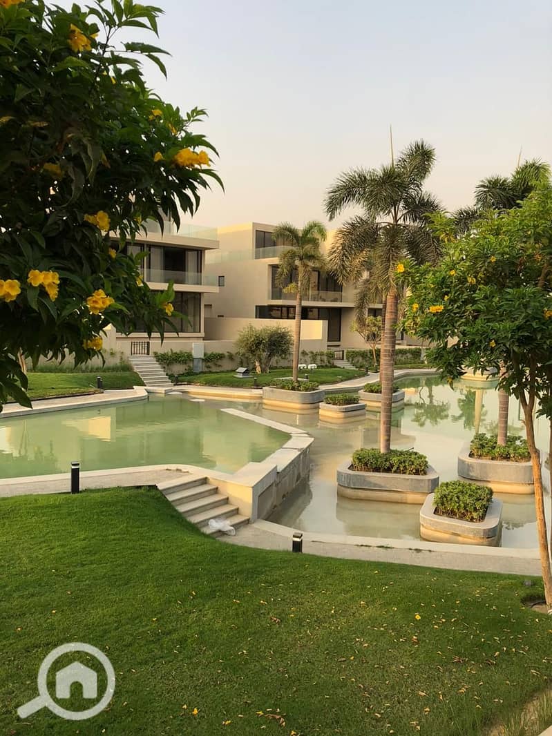 2 90f526f8-d333-428b-9d0b-0c7bb3be160e. jpg