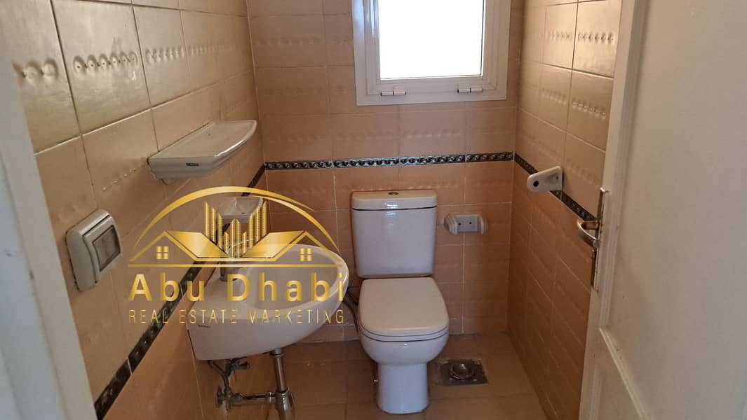 9 571256713_122167107062800390_4676089496570096384_n. jpg