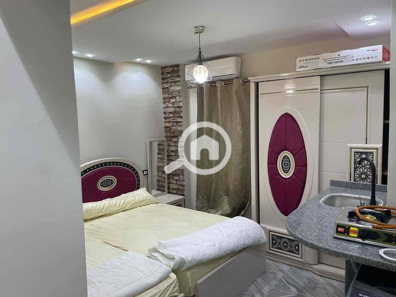 7 b96e9415-a39d-4a98-9919-ba0242f2a12a. jpg