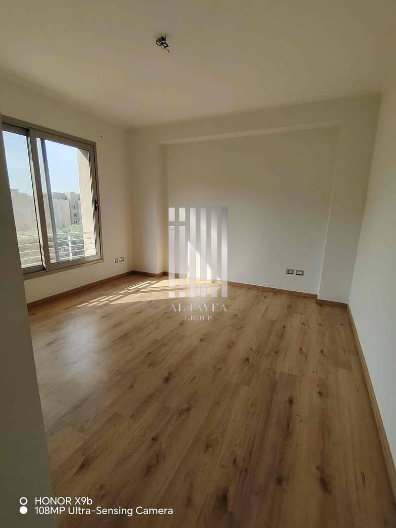 8 030643d8-b124-4138-85d2-bf3effdd19b3. jpg