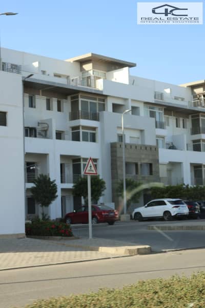 4 Bedroom Flat for Sale in New Cairo, Cairo - IMG_1422. JPG