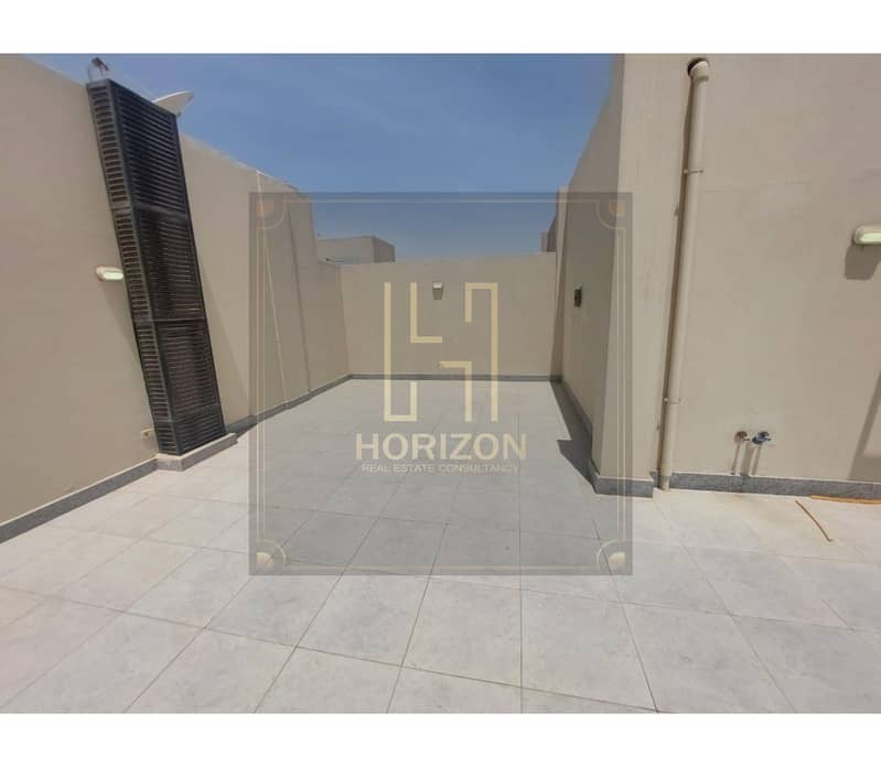 10 WhatsApp Image 2025-10-28 at 1.35. 43 AM (1). jpg