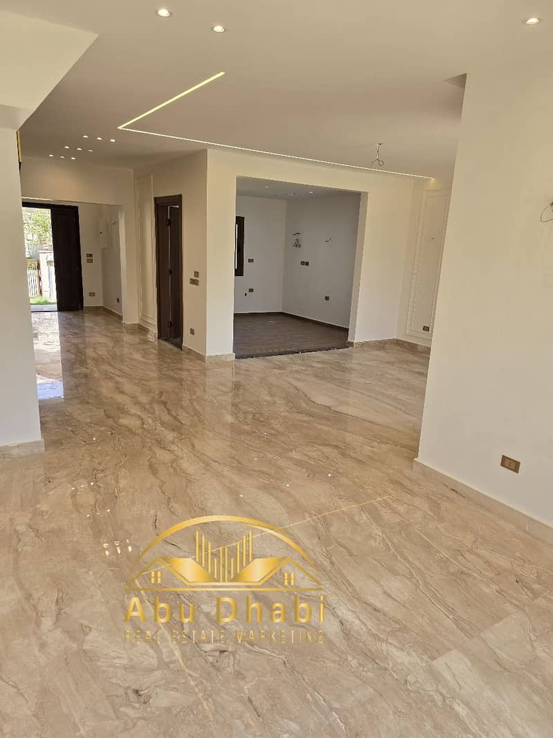 3 d44ac1db-f4a3-420e-8625-97ef9fd9bb2e. jpg