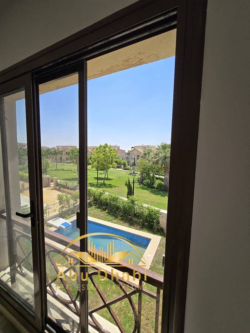 11 a01848ff-6a4d-405f-9fea-b4d22bec49a6. jpg