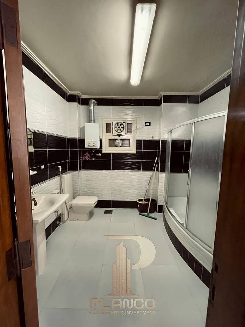 11 cafaa52a-cb8f-46e1-98bd-443c0d97abe5. jpeg