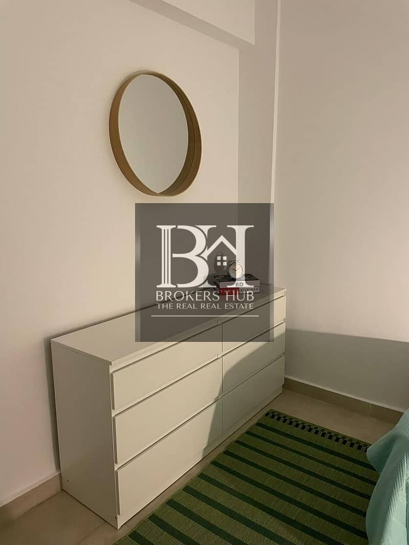 10 494c2d69-ca10-41e5-9c92-f6c94afaca58. jpeg