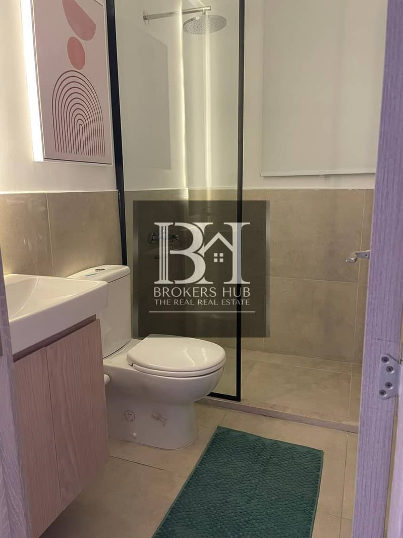 14 e6e1d5d2-b5a4-4c88-a88c-98a50f09c73d. jpeg