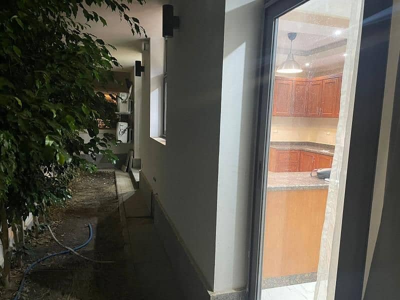 5 WhatsApp Image 2025-11-03 at 2.58. 58 PM (1). jpg