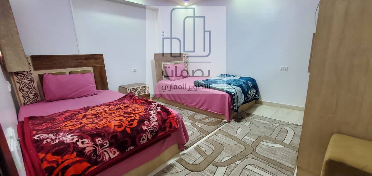 21 photo_5857188962349730110_y. jpg