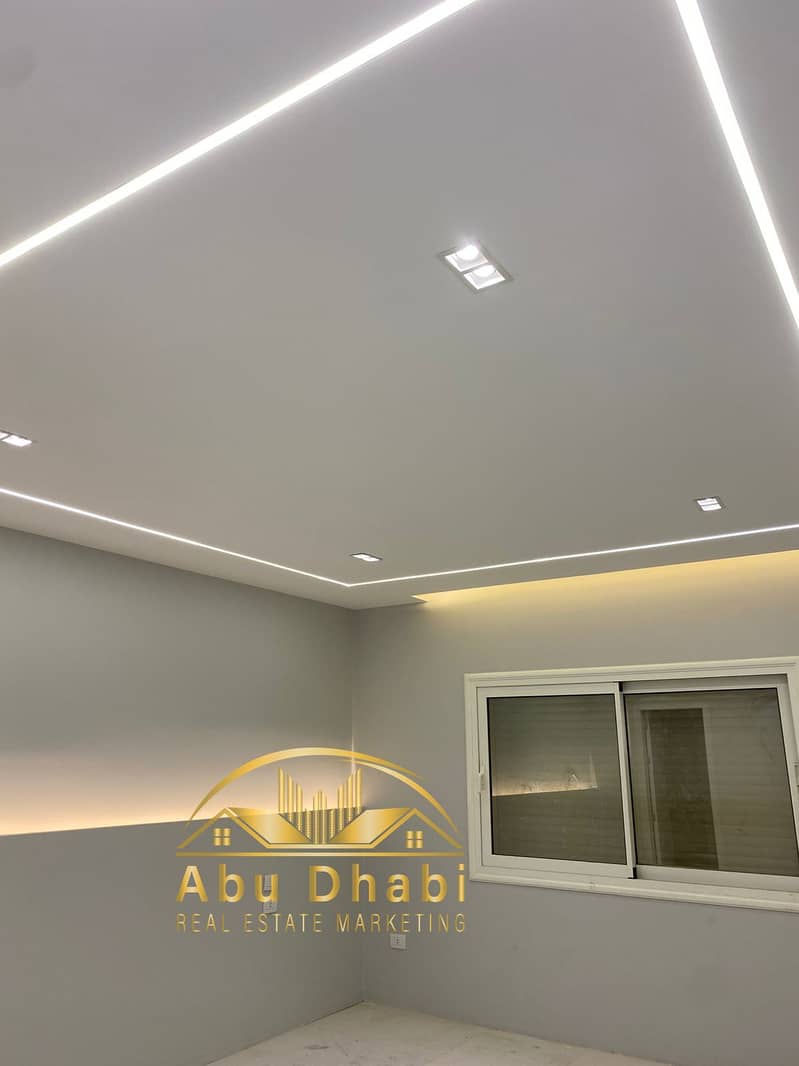 2 cf00e05a-beed-4c41-aaa0-8580ebfbc5c5. jpg